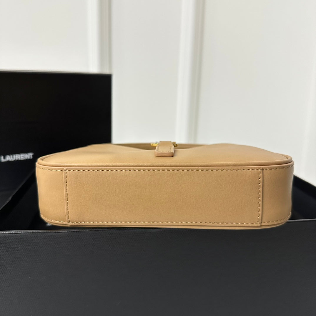 MINI 19 YELLOW CREAM SMOOTH CALFSKIN