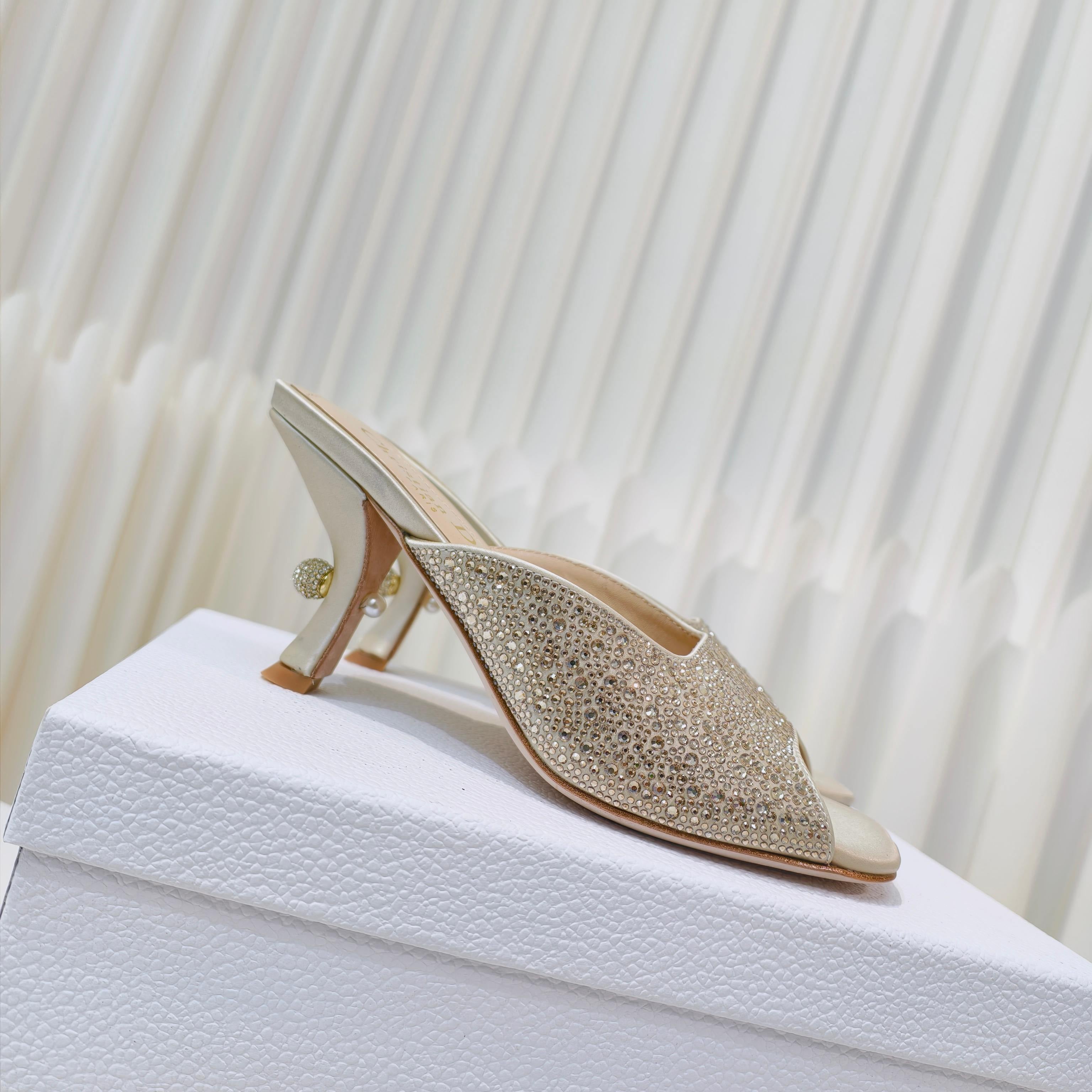 DIOR EMBELLISHED HIGH HEEL SLIDES 25S IN LIGHT BEIGE SATIN AND CALFSKIN